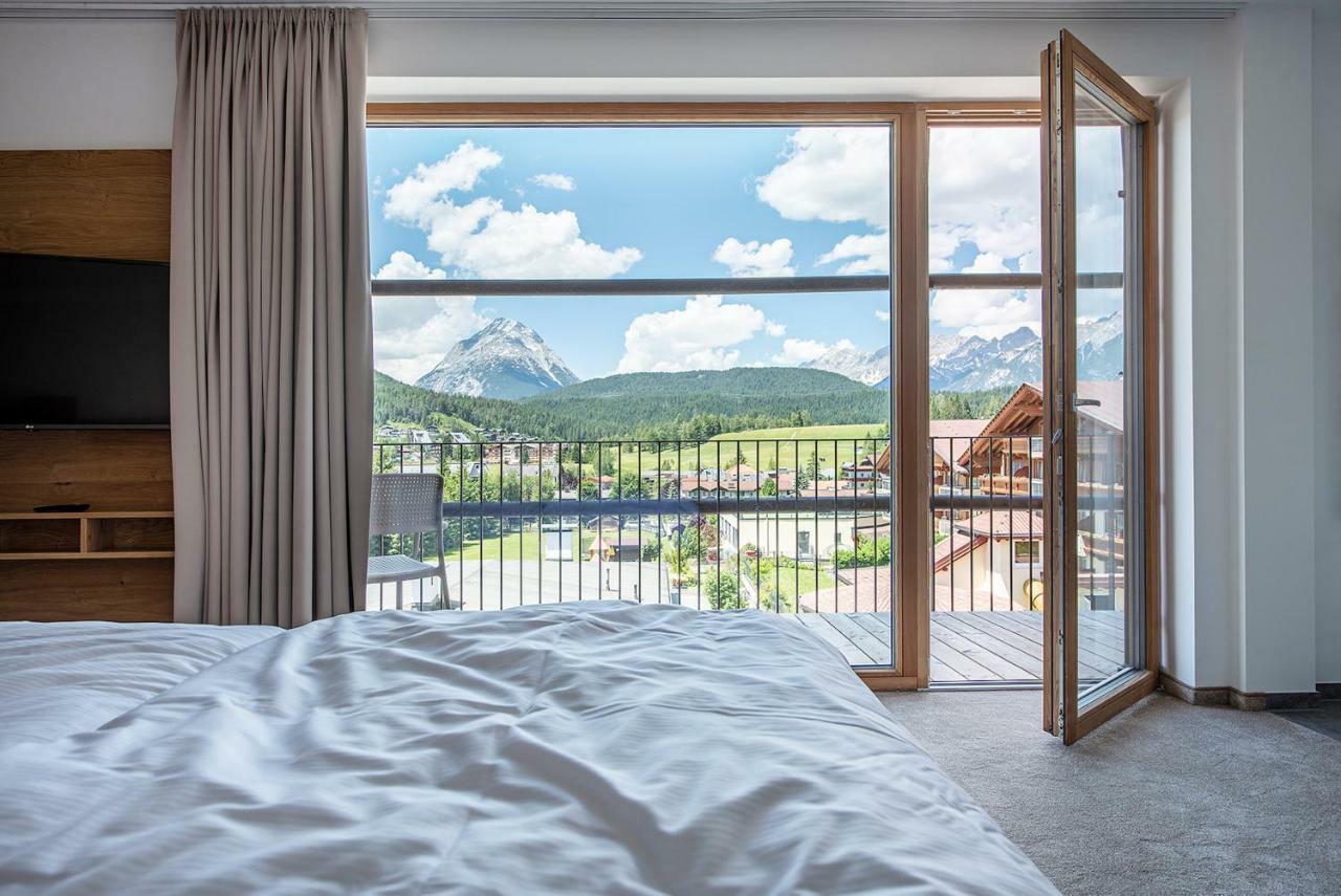 Gotthard - Fine Living Apartments Ζέεφελντ Δωμάτιο φωτογραφία